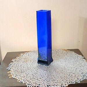 Vintage cobalt blue bud vase